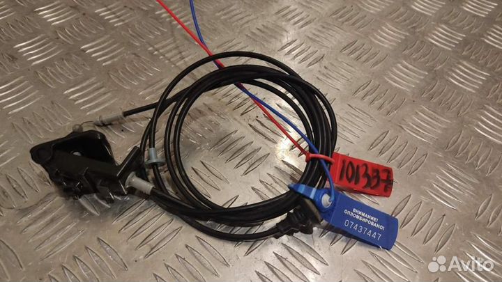 Трос открывания капота Mazda Mazda 3 BM 2013-2019