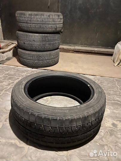 Yokohama 124R 215/50 R17 91V