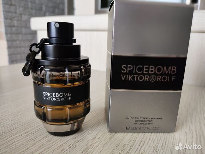 Victor Rolf spicebomb