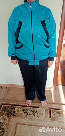 Спортивный костюм