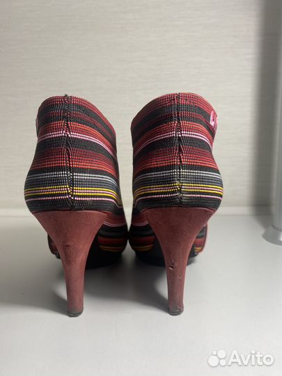 Ботинки женские 37 размер