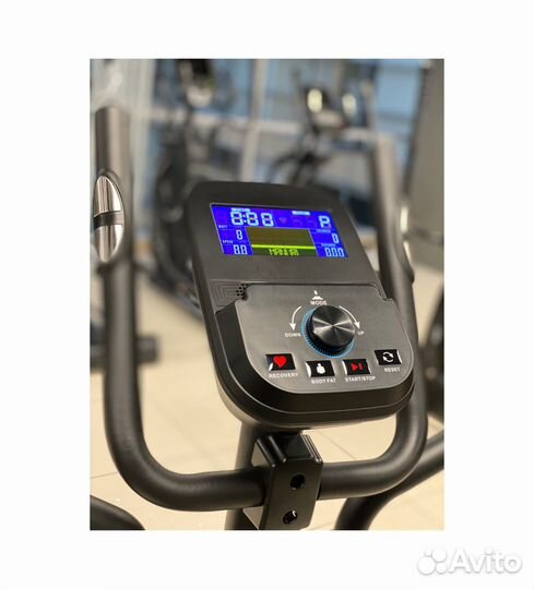 Тренажер эллиптический Altezani E 140