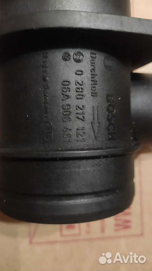 Расходомер воздуха VAG 06a906461