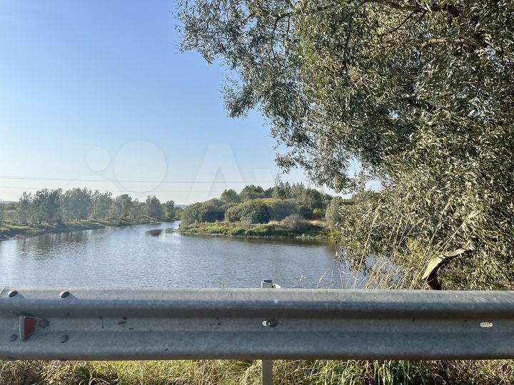 Дом 30 м² на участке 8 сот.