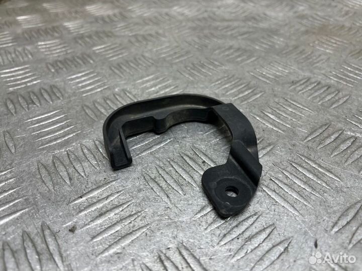 Крепление радиатора Nissan Teana J32 VQ25DE 2008