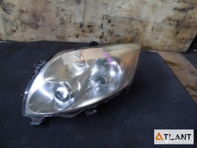 Фара левая toyota auris