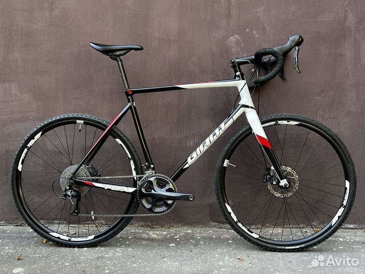 Гревел Giant TCX SLR