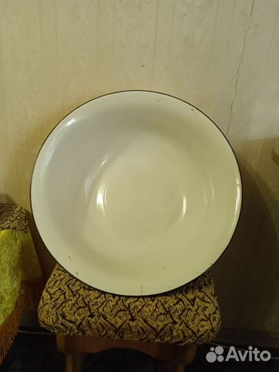 Эмалированный таз 16л