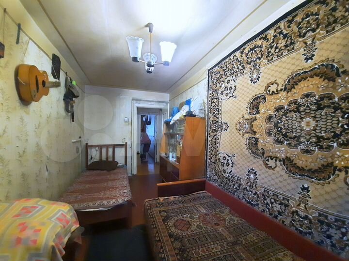 3-к. квартира, 60 м², 2/5 эт.