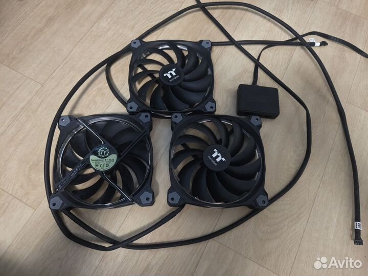Комплект вентиляторов и корпус для пк