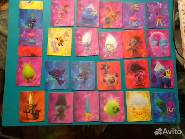 Карточки тролли на гастролях