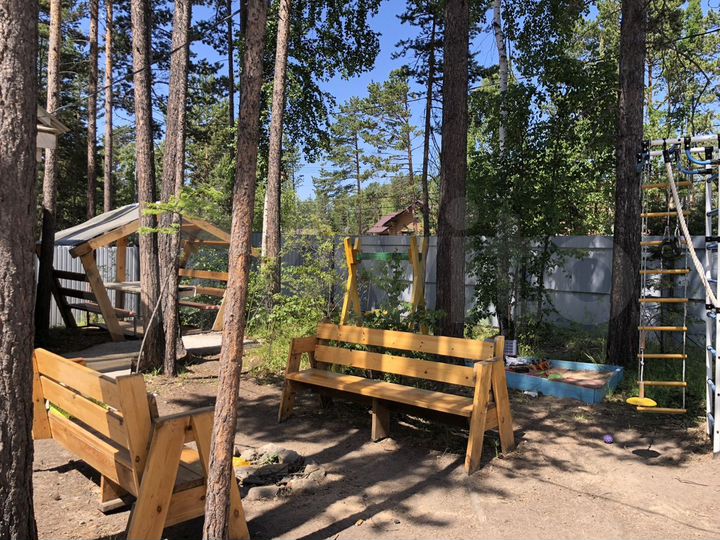 Комната 12 м² в 9-к., 1/1 эт.