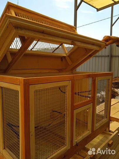 Большая клетка для птиц
