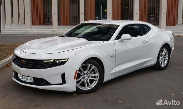 Аренда Chevrolet Camaro от одной минуты в Москве