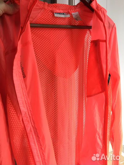 Ветровка женская для бега Reebok р.S