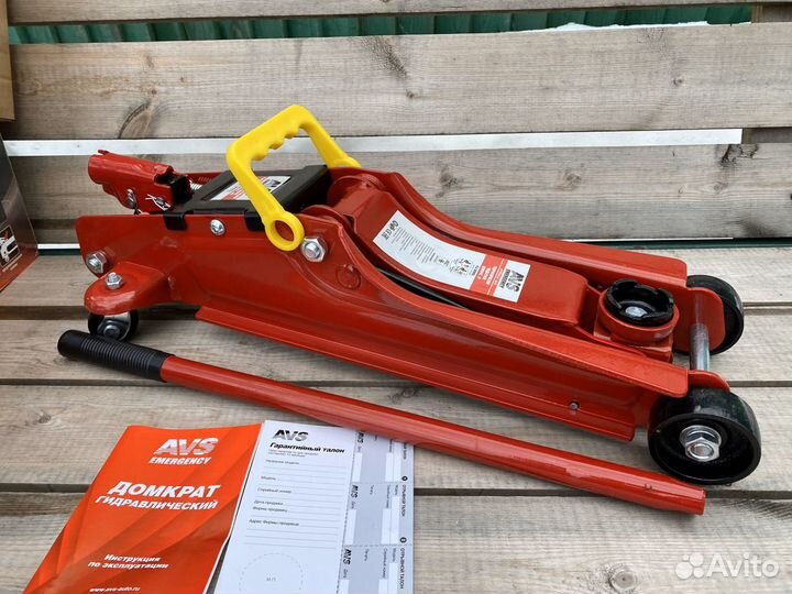 Домкрат подкатной 3т (новые)