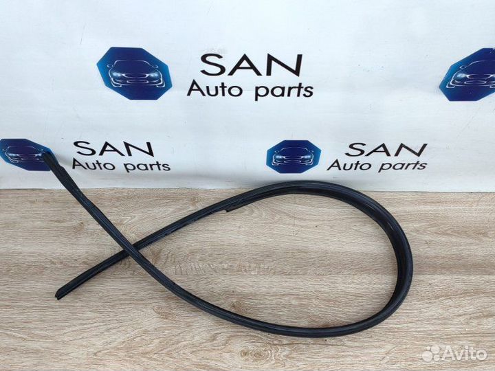 Уплотнительная резинка капота Bmw 3 F30 N20B20