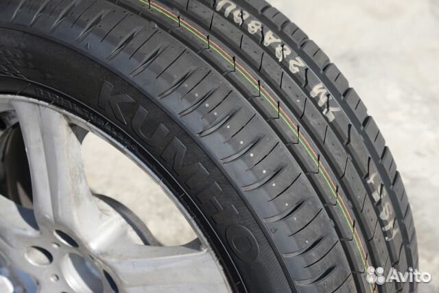 Kumho Ecsta PS71 235/40 R18 95Y