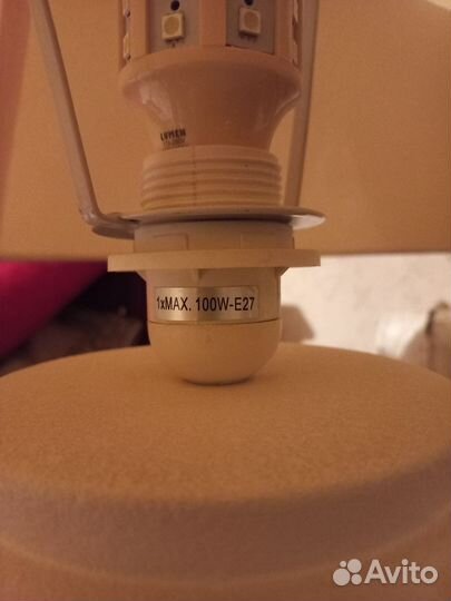 Лампа настольная