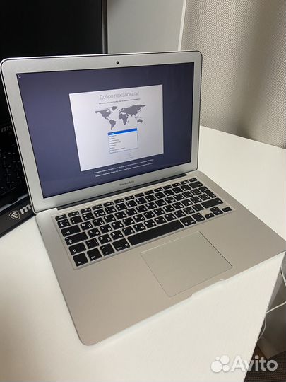 Apple MacBook Air 13