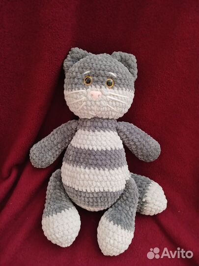 Вязаный котик