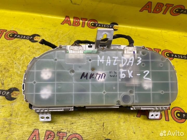 Щиток приборов Mazda Mazda3 BK Z6 2003