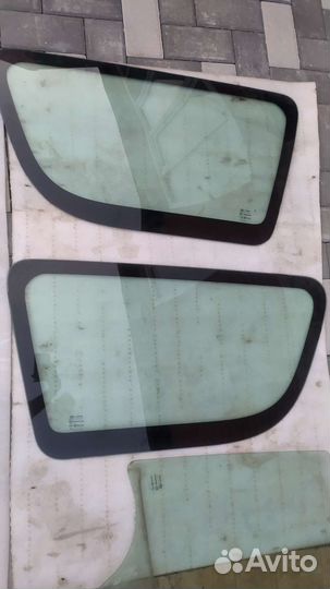 Стекло на largus