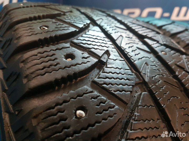 Bridgestone Ice Cruiser 7000 215/60 R16