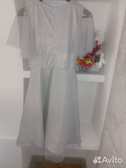 Вечернее платье 42 44 голубое