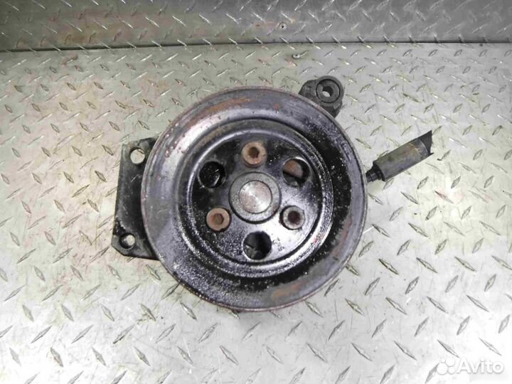 Насос гидроусилителя Audi 100 (C4) 1991-1994