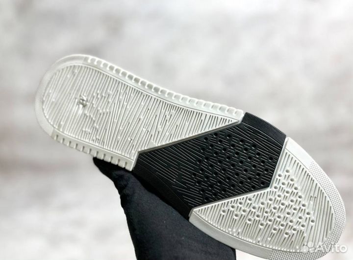 Кроссовки Boss спортивные