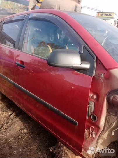 Дверь передняя Volkswagen Polo 4 2005