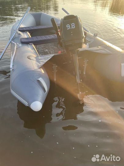 Моторно-гребная лодка