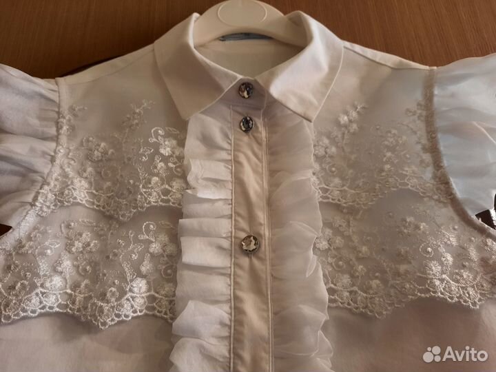 Блузка белая школьная 146