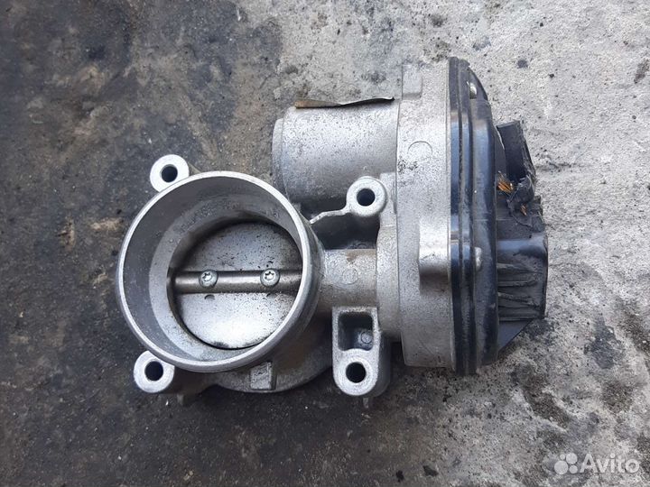 Дроссельная заслонка Ford Focus 2 2.0 i