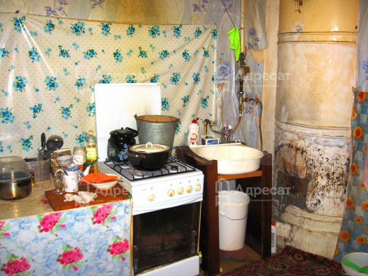Дом 25,2 м² на участке 2 сот.