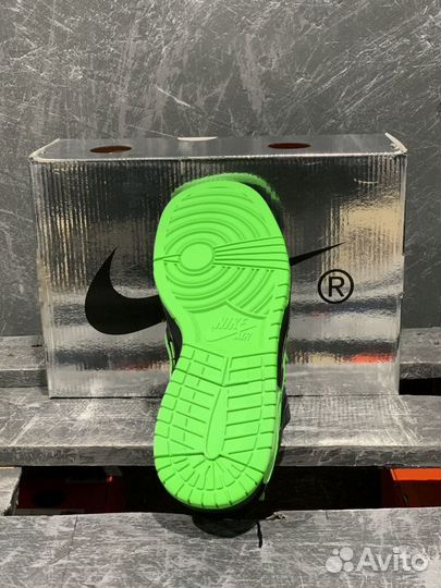 Мужские кроссовки Nike Off-White x Air Rubber Dunk
