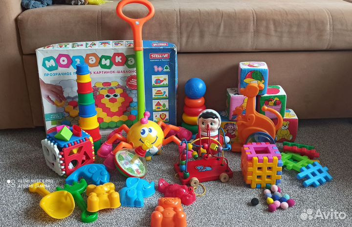 Развивающие игрушки