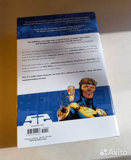 The Fifty-Two (52) Omnibus DC English Original