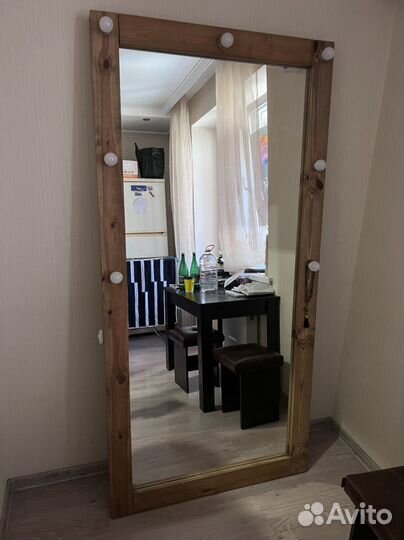 Зеркало гримёрное, напольное в полный рост