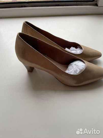 Туфли новые фирмы Tamaris, размер 40