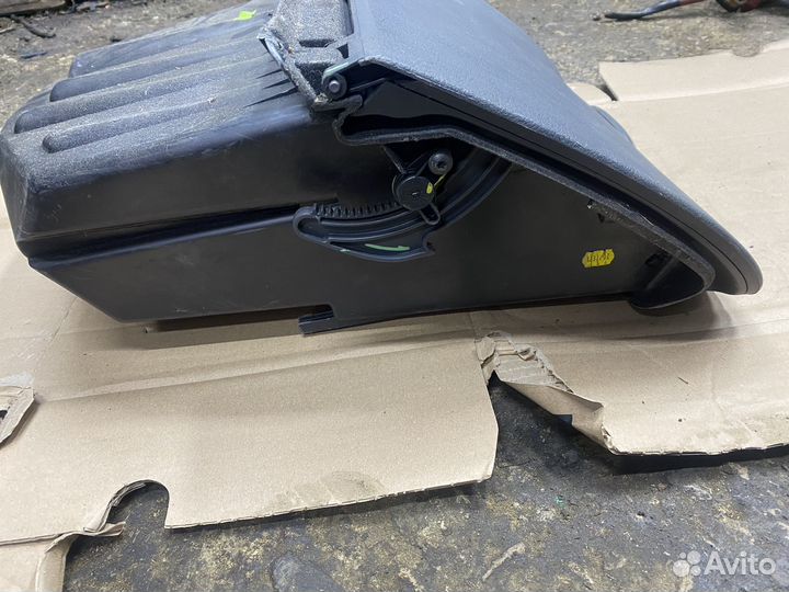 Бардачок Citroen C5