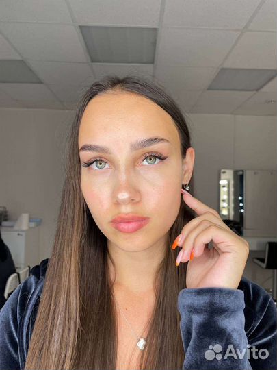 Мастер бровист