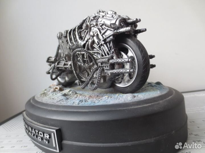 Фигурка Moto terminator 