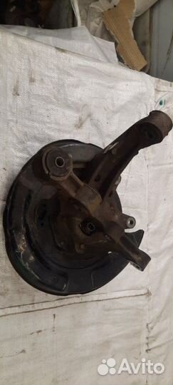 Ступица задняя левая Lexus Rx330 MCU33 3MZ-FE 2003