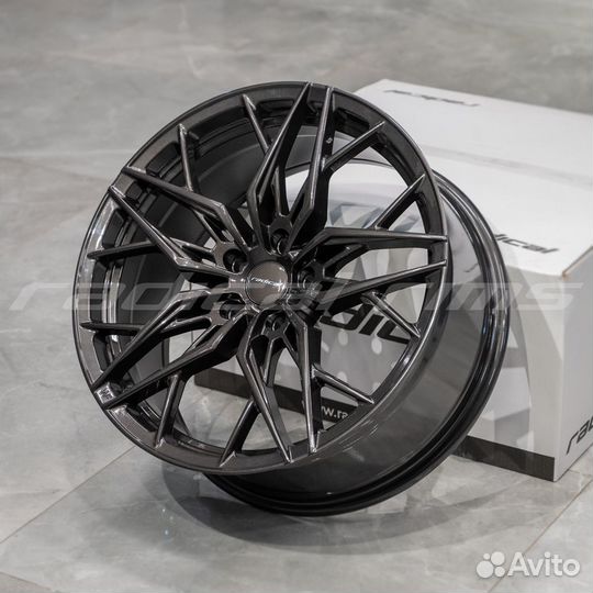 Radical WF-1 19x8.5 5x108 Diamond Dark Gunmetal