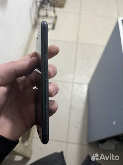 iPhone 7, 128 ГБ