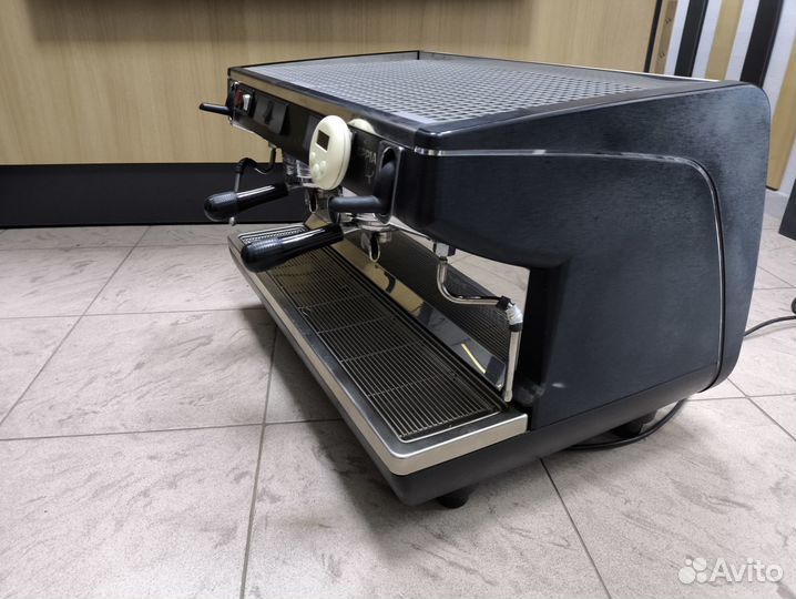 Кофемашина Nuova Simonelli Appia Life 2Gr S