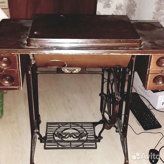 Швейная машинка баттерфляй