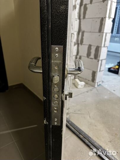 Дверь входная